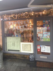 Cwtsh bach, Rhiwbina