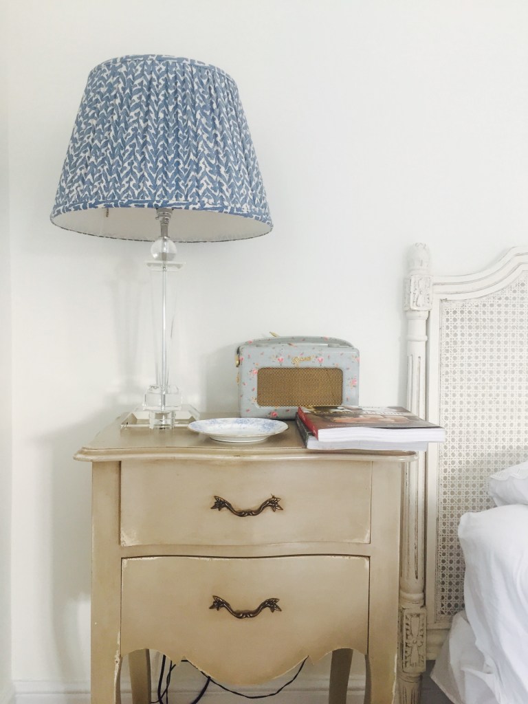 shabby chic bedsite table blue lamp retro floral radio