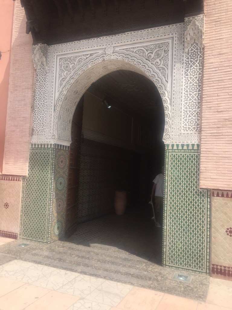 Ensemble artisanal entrance Marrakesh